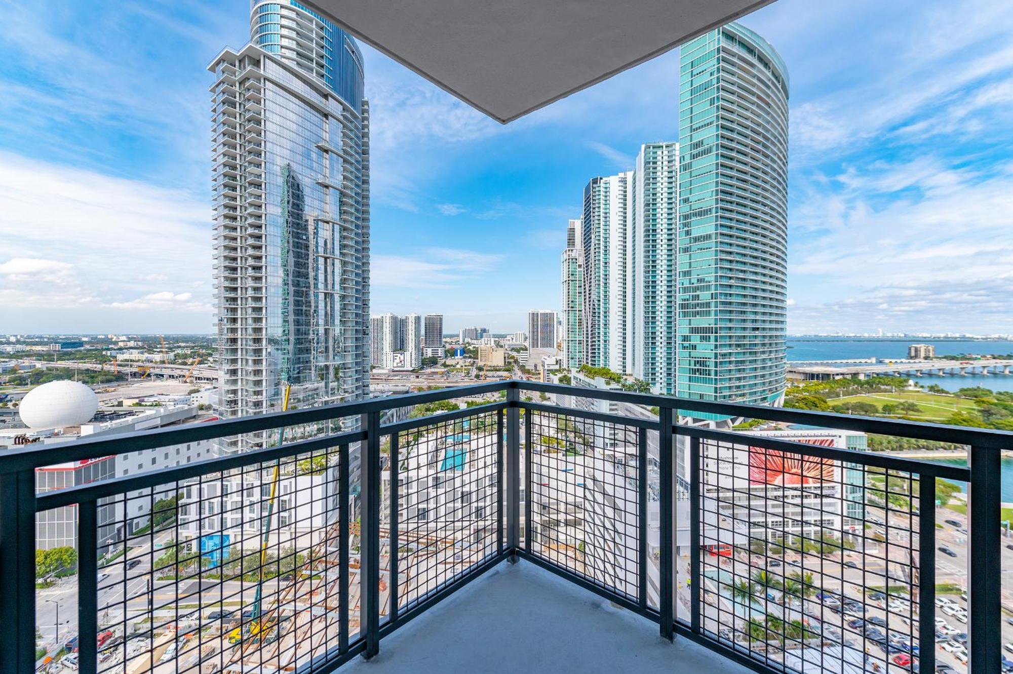 Global Luxury Suites Miami Worldcenter الغرفة الصورة